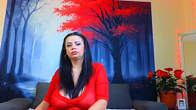 ElizabethEven online show from 13, 2, 2025