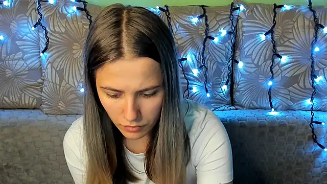 MaggieCake online show from 18, 10, 2025