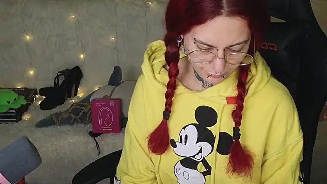 Ginger Stay online show from 30, 10, 2025