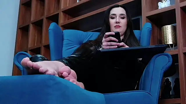 Snapshot of Mistress_Audrey chatting on 9, 1, 2025 Mistress Audrey online show from 9, 1, 2025