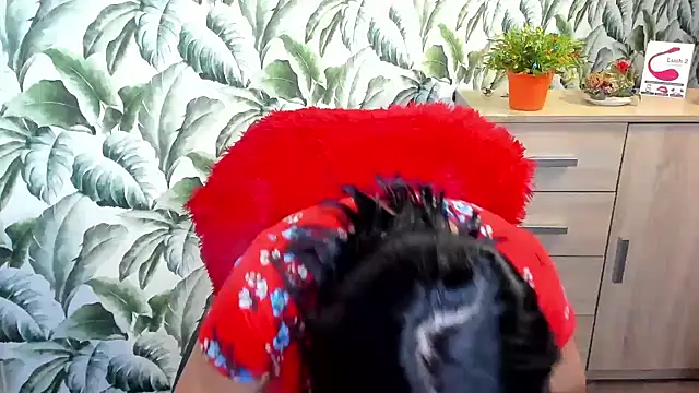 Snapshot of Ellennaughty chatting on 31, 12, 2024 Ellennaughty online show from 31, 12, 2024