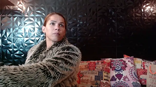 PINK  LOLA1 online show from 26, 2, 2026