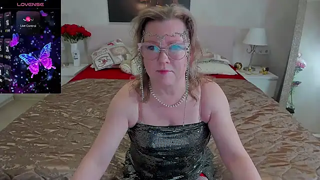 katysako online show from 8, 3, 2025