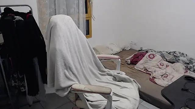 missthon0 online show from 14, 11, 2025