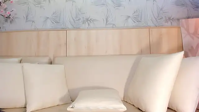 Snapshot of maryevans_ chatting on 26, 9, 2025 maryevans online show from 26, 9, 2025