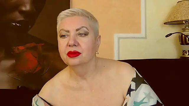 LadyPosh online show from 13, 3, 2025