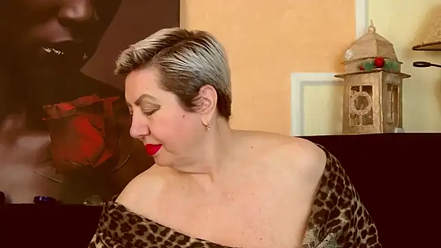 LadyPosh online show from 7, 4, 2026