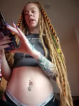 LucidLucy online show from 19, 10, 2025