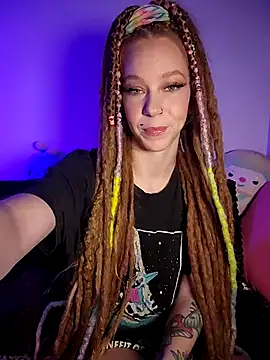 LucidLucy online show from 10, 4, 2026