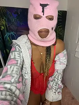 Snapshot of Badjen1027 chatting on 1, 11, 2025 Badjen1027 online show from 1, 11, 2025