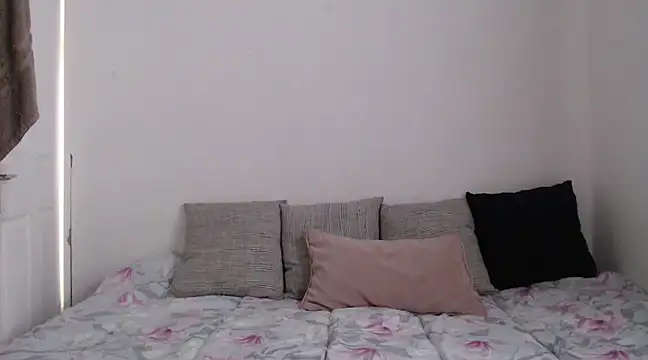 Indianbloom- online show from 22, 1, 2025