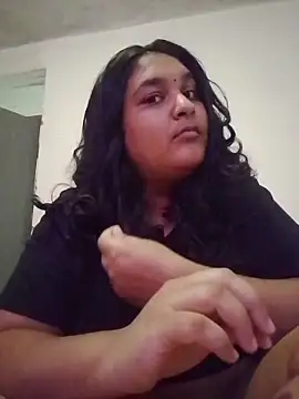 Indianbloom- online show from 1, 2, 2026