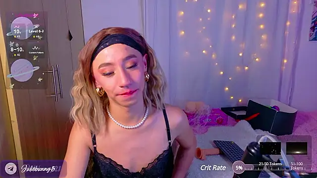 Snapshot of Littlebunny21 chatting on 4, 12, 2024 Littlebunny21 online show from 4, 12, 2024