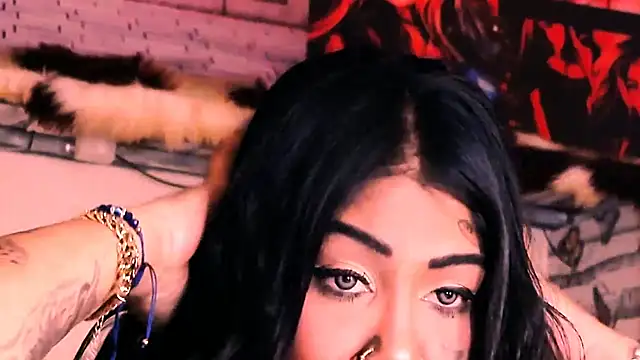 Snapshot of indian_dreamgirl chatting on 12, 10, 2025 indian dreamgirl online show from 12, 10, 2025