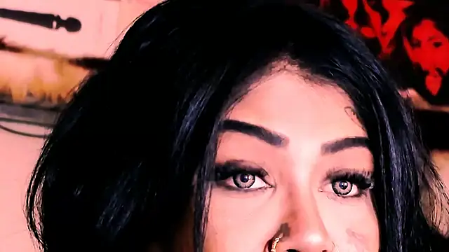 Snapshot of indian_dreamgirl chatting on 24, 11, 2025 indian dreamgirl online show from 24, 11, 2025