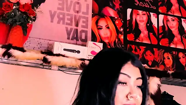 Snapshot of indian_dreamgirl chatting on 26, 11, 2025 indian dreamgirl online show from 26, 11, 2025