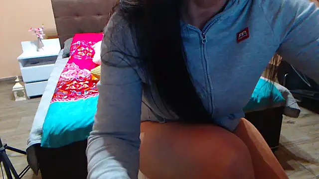 Gia888888 online show from 5, 1, 2025