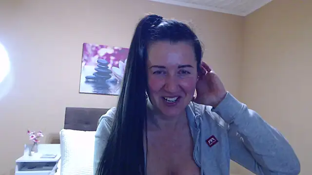 Gia888888 online show from 31, 1, 2025