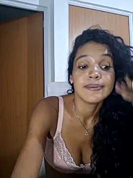Snapshot of Eliana29 chatting on 23, 3, 2026 Eliana29 online show from 23, 3, 2026