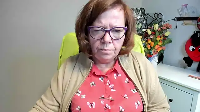 Snapshot of Adelewildx chatting on 10, 6, 2026 Adelewildx online show from 10, 6, 2026