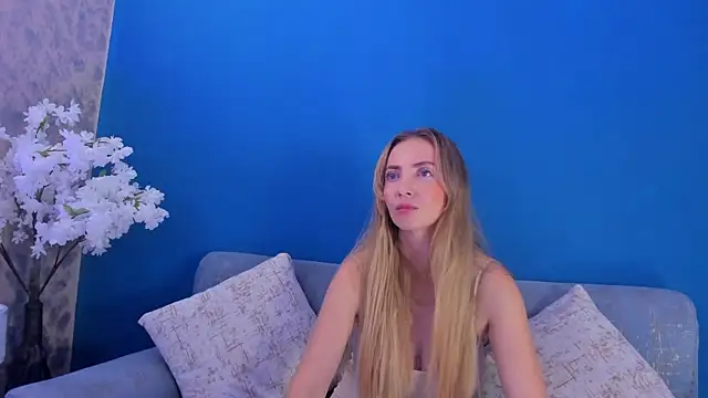 BellaMarieX online show from 13, 11, 2025