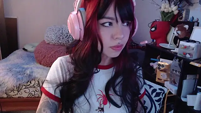 Snapshot of babyakem chatting on 5, 2, 2026 babyakem online show from 5, 2, 2026