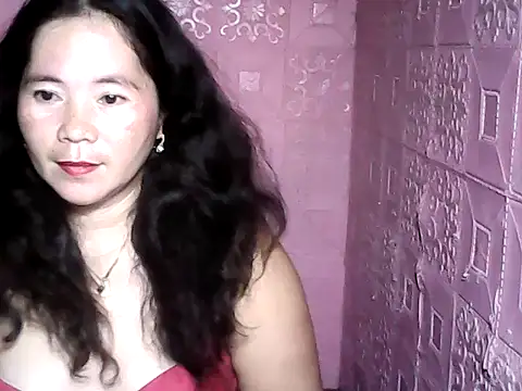 hotpusie 4u online show from 5, 11, 2025