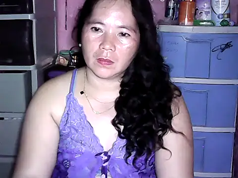 hotpusie 4u online show from 1, 3, 2026