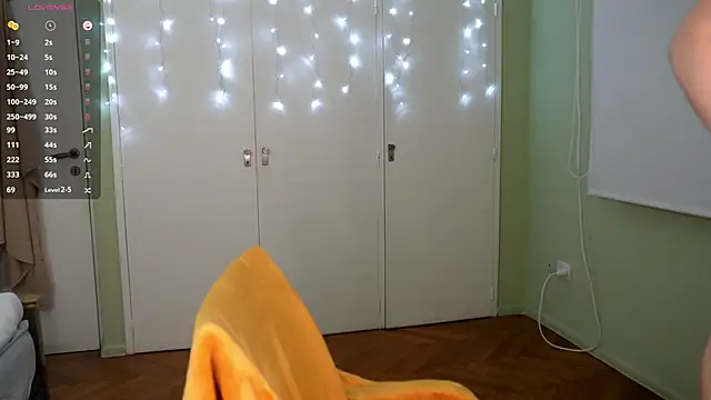 Black Eva  online show from 19, 12, 2024