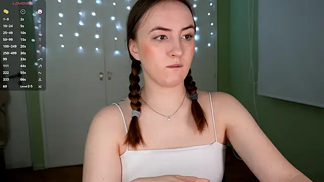 Black Eva  online show from 15, 1, 2025