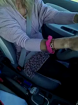 Nathotsexy1 online show from 12, 12, 2024