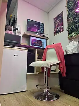 Nathotsexy1 online show from 28, 1, 2025