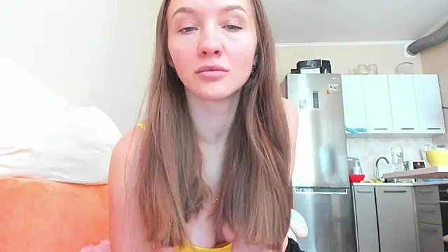 Snapshot of Naughty_Molly chatting on 26, 9, 2025 Naughty Molly online show from 26, 9, 2025