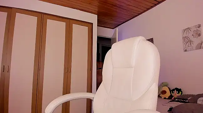 kinky rider online show from 24, 12, 2024