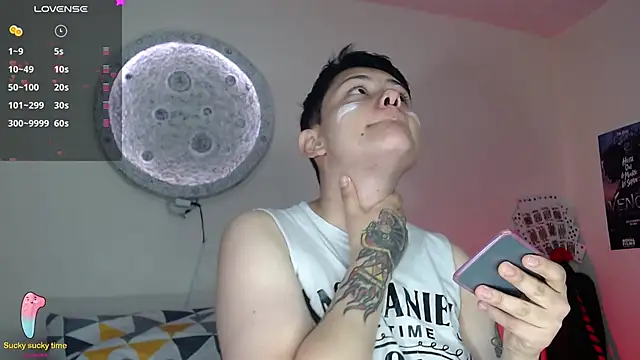 girl intense444 online show from 16, 1, 2025