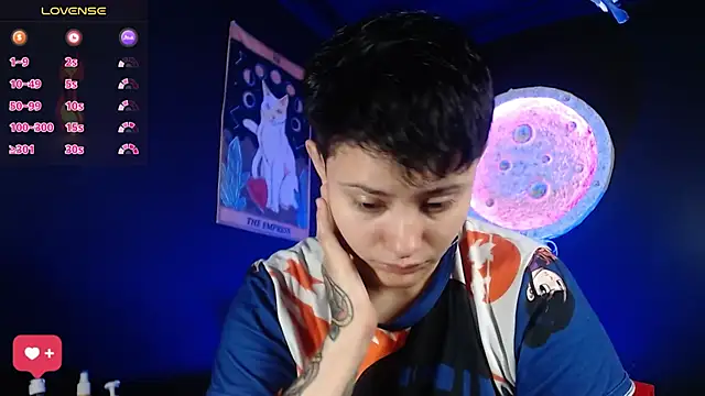 girl intense444 online show from 4, 11, 2025