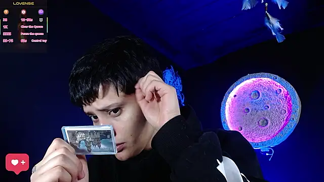 girl intense444 online show from 25, 3, 2026