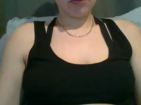 Snapshot of geilmeisje98 chatting on 2, 12, 2024 geilmeisje98 online show from 2, 12, 2024