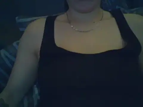 Snapshot of geilmeisje98 chatting on 27, 1, 2025 geilmeisje98 online show from 27, 1, 2025