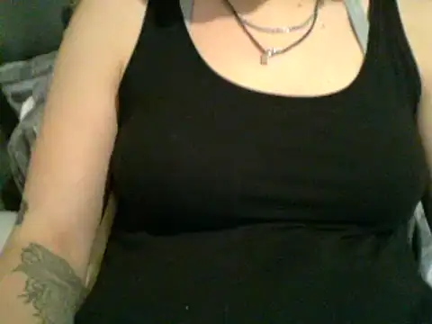 Snapshot of geilmeisje98 chatting on 22, 2, 2025 geilmeisje98 online show from 22, 2, 2025