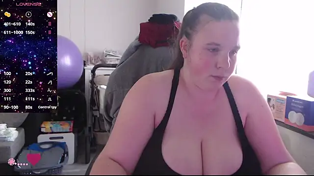 AureliaWinter online show from 17, 6, 2026