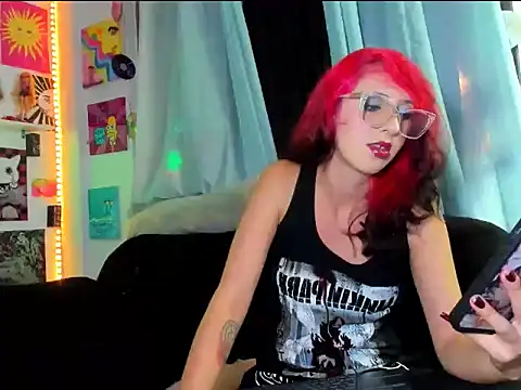 Cherrypieuwu online show from 12, 7, 2026
