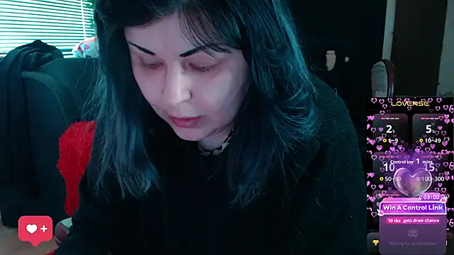 Snapshot of Psychobitch7 chatting on 24, 4, 2026 Psychobitch7 online show from 24, 4, 2026
