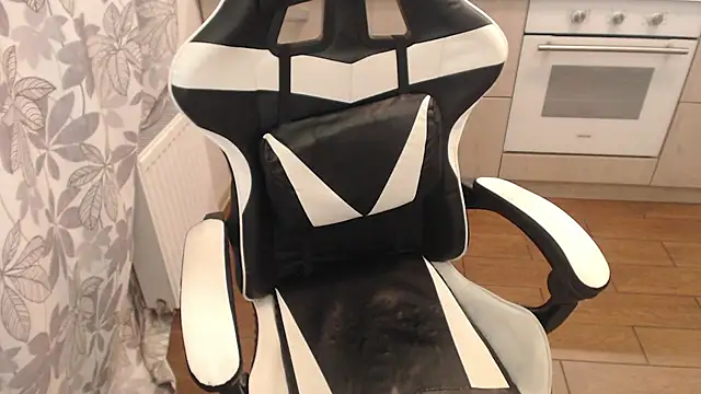 Mandarin4ks online show from 12, 10, 2025