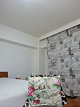 hotSANDRA STARR online show from 9, 10, 2025