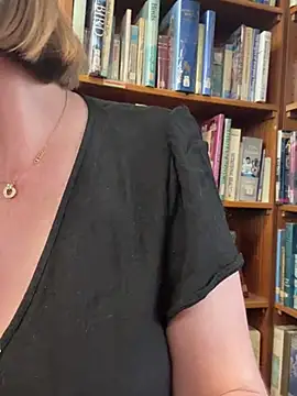 TopsyWilde online show from 14, 1, 2025