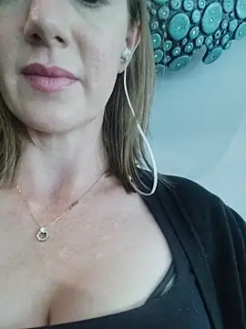 TopsyWilde online show from 30, 3, 2026