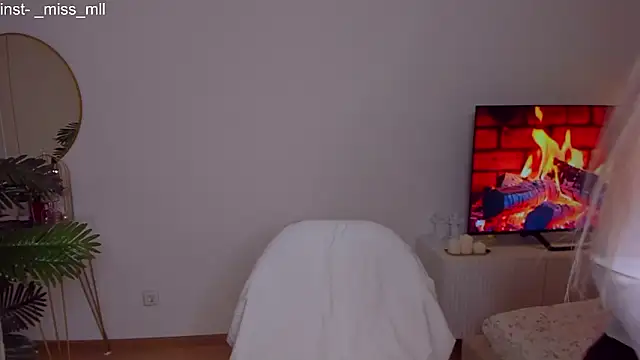 MaaryM online show from 4, 3, 2026