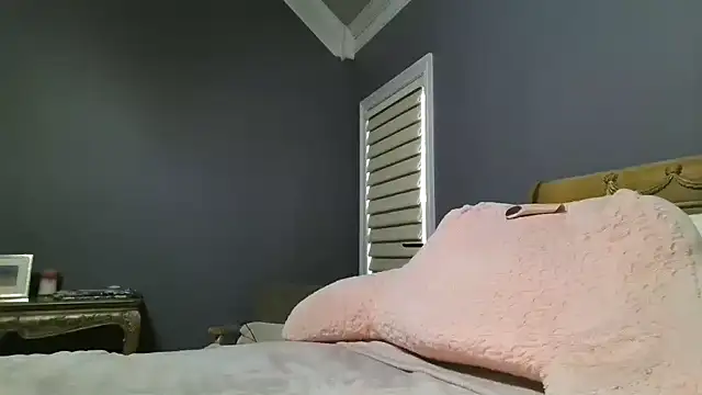 Lisaisluscious online show from 28, 10, 2025