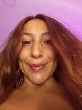 VickyHoult online show from 16, 2, 2025